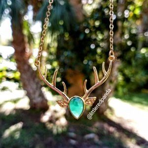 Green Chalcedony & 18K Gold Deer Antler necklace